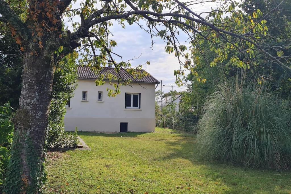 Maison Retour Vers Le Futur - 2 Chambres / Jardin Marmagne  Exterior photo